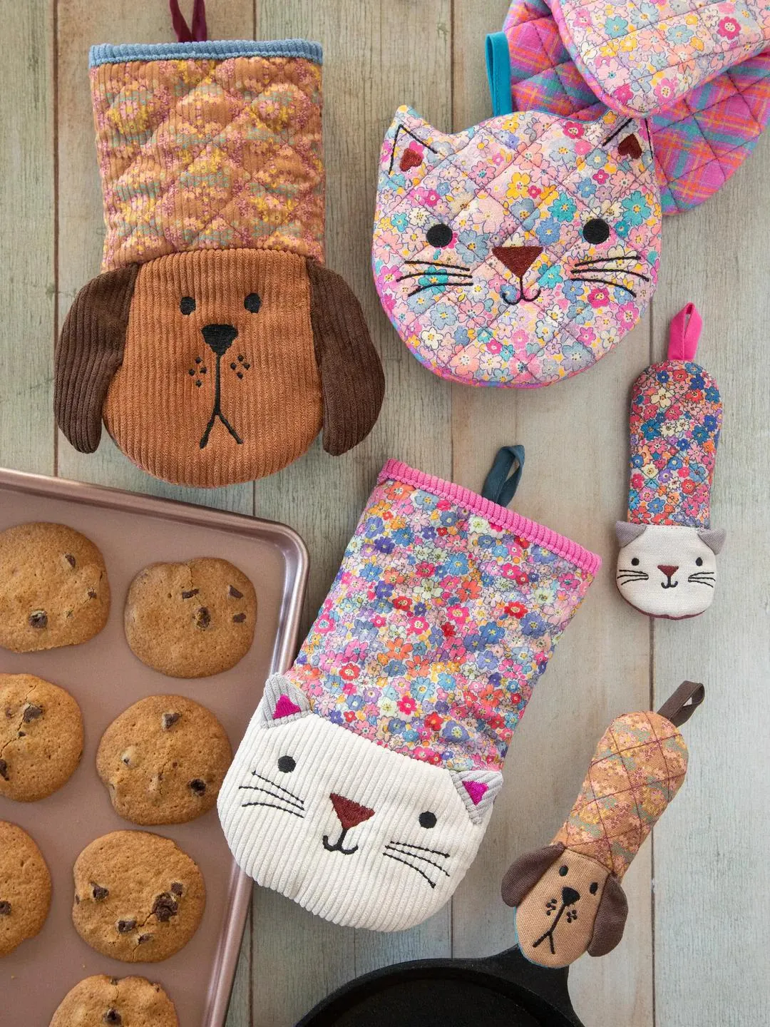 Natural Life Oven Mitts